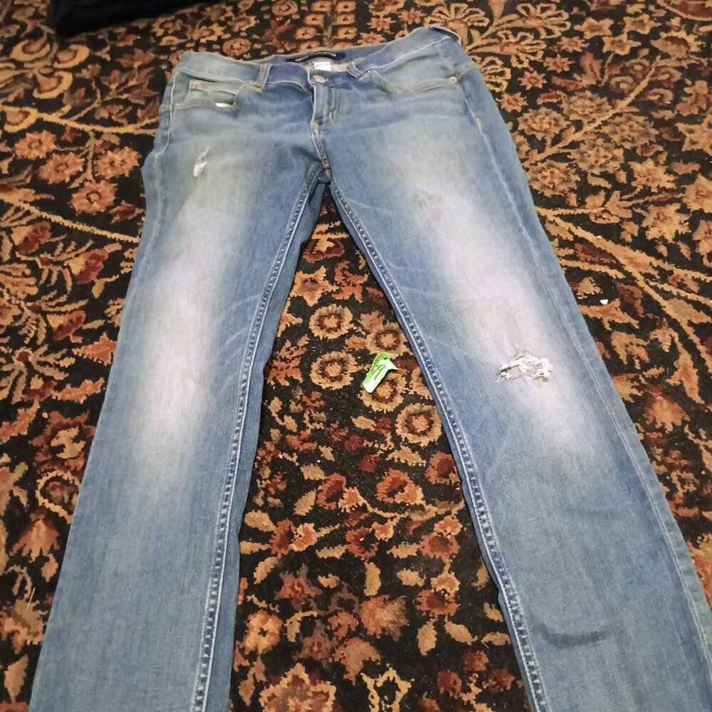 Five pairs of jean - Picture 2 of 5